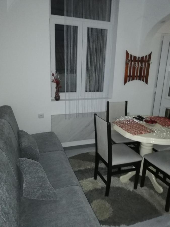 Andrina Sweet Home Ni Exterior foto